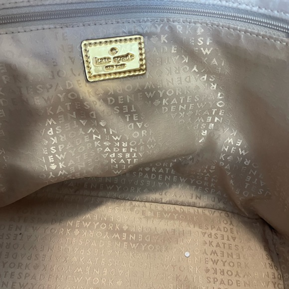 HOLIDAY SPECIAL - KATE SPADE HANDBAG - Picture 9 of 14